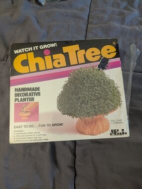 Vintage Chia Tree Planter Kit Sealed NIB Retro Nostalgia Gift Terracotta Planter